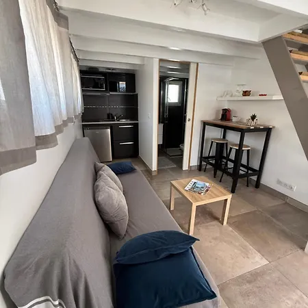Petit Cocon Avec Mezzanine *